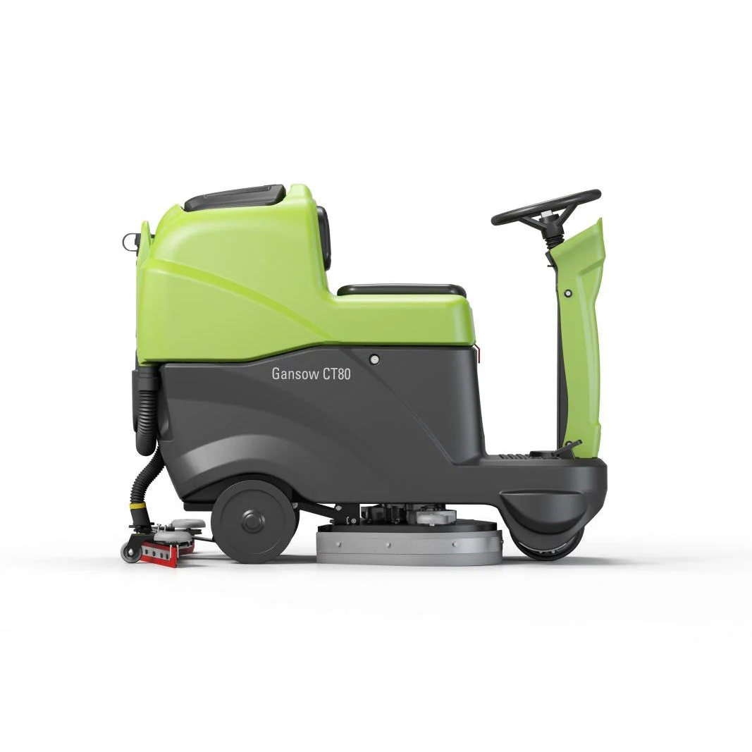 IPC Eagle CT80 Compact Ride on Automatic Floor Scrubber (24" Scrub Deck) - 21 Gallons - Image 2