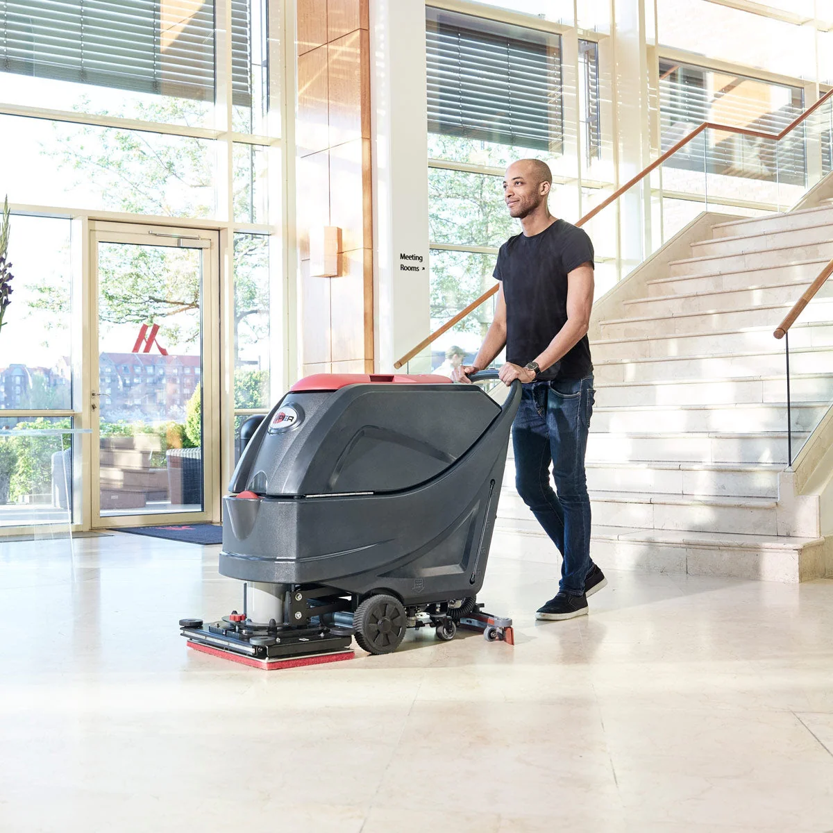 Viper AS5160TO™ Walk Behind Orbital Auto Floor Scrubber (14" x 20" Head) w/ Traction Drive - Image 3