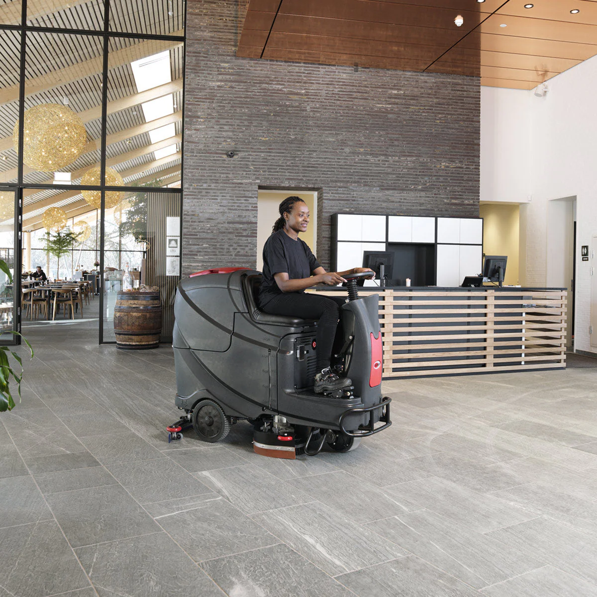 Viper AS850R 32" Rider Automatic Floor Scrubber - 32 Gallons - Image 6